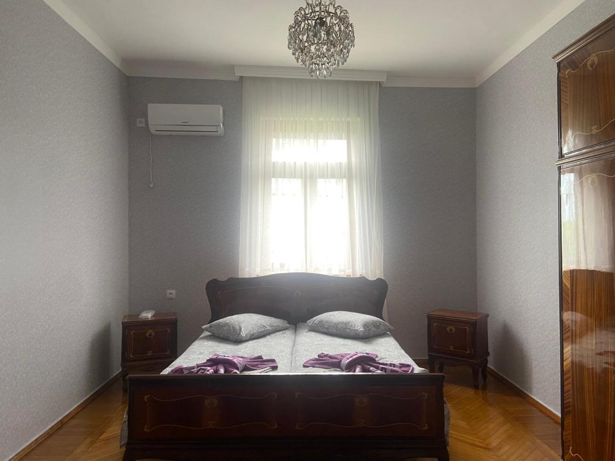 Luka Family Guest House 巴统 外观 照片